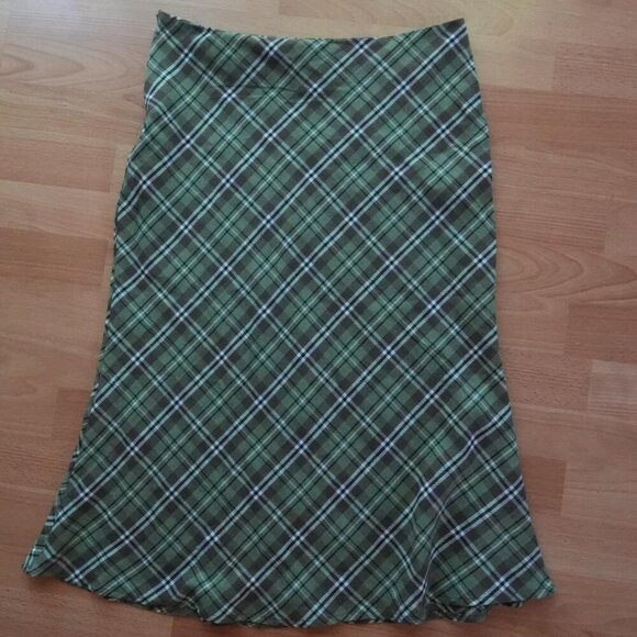 SHEIN Dresses & Skirts - 💚 Green Plaid Preppy Maxi Skirt – Size S 💚